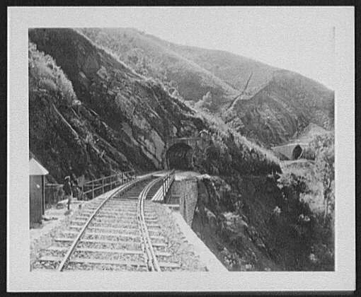 On the Bandarawela Extension - entering mountain tunnel near Ohiya, Sri Lanka, 1895