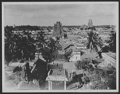 Trichinopoly - Temple of Vishnu at Srirangam - from the 1st Gopura, India, Srirangam, 1895