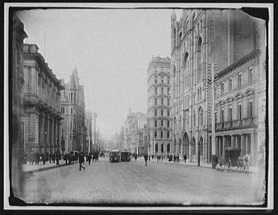 Photograph from Victoria: Victoria - Collins Street in Melbourne