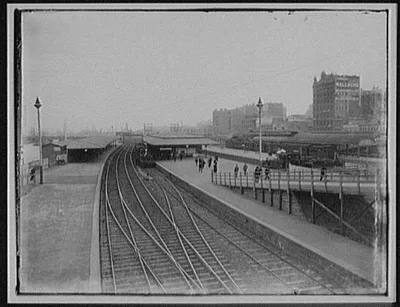 Flinders Street Station - Melbourne, Victoria, 1895