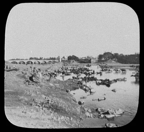 Hyderabad - river scene, India, Hyderabad, 1895