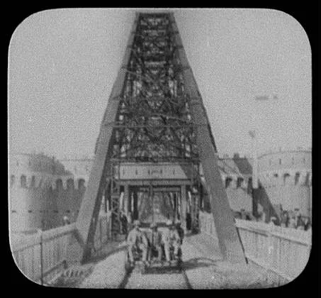 Entering the bridge over the Indus at Sukkur, Sukkur, Pakistan, 1895