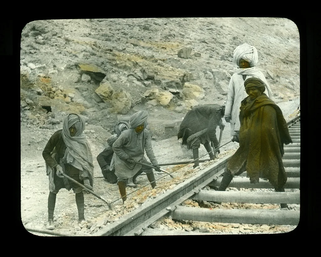 Indian workers building railway, Pakistan, 1895