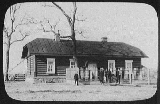 Eastern Siberian Railway employees station house, Ussuri Division, 1895