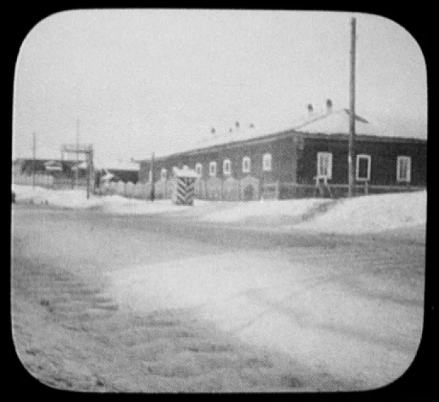 Etape, or rest house for convicts, near Verkhynee Oodinsk, Siberia, 1896
