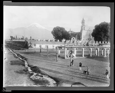 Popocatapetl [i.e., Popocatépetl] from the plaza, Amecameca, Mexico, Popocatépetl, Amecameca, 1884