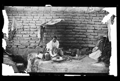 Photograph from Aguascalientes (State): Preparing tortillas in Aguas Calientes, Mexico