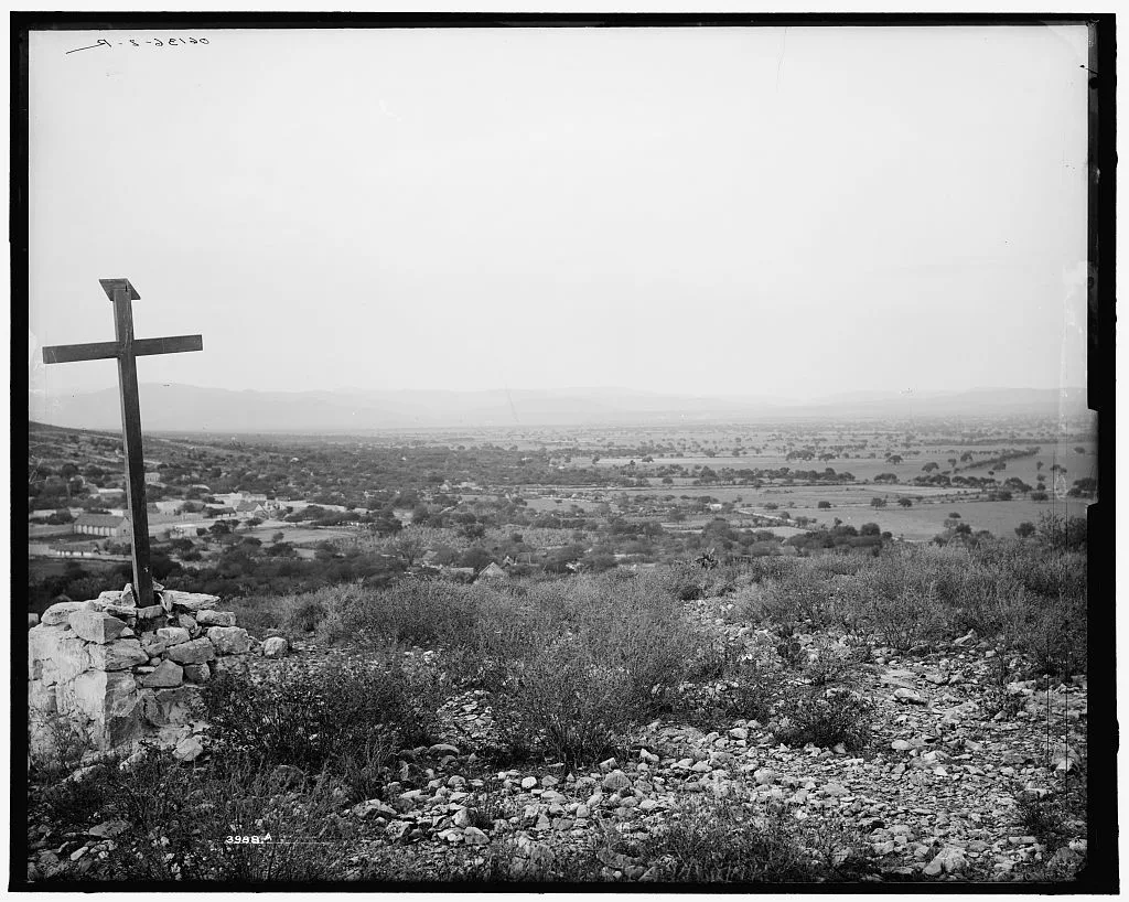 [Cerritos and the valley, north], Cerritos, Mexico, 1880