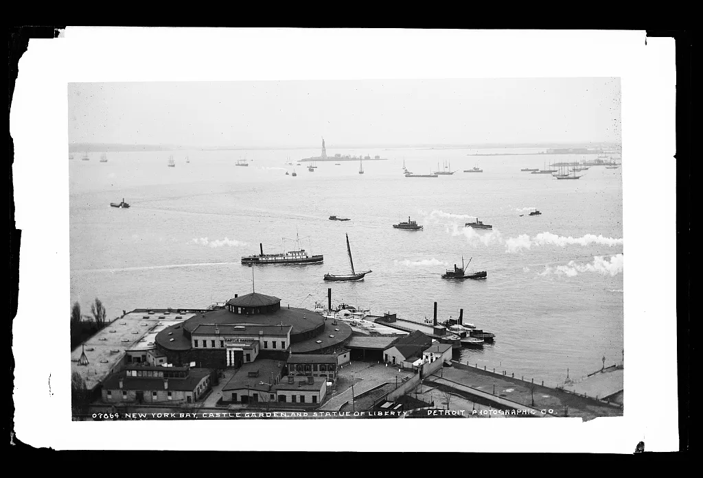 New York Bay, Castle Garden [Castle Clinton], and Statue of Liberty, New York (State), 1880