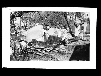Washing at the hot springs, Aguascalientes (State), 1880