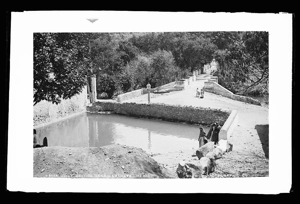 Old bridge near Hercules, Mexico, Mexico, Cayetano Rubio, 1880